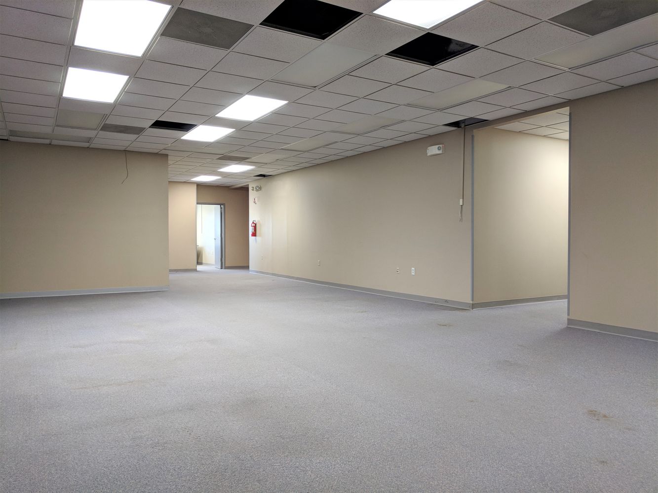 901 West Main Street, El Paso, IL 61738